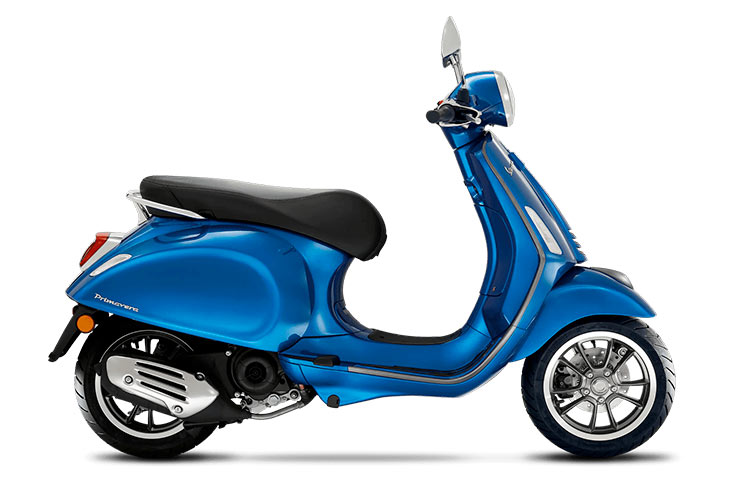 motojoven-vespa-primavera-50-s-euro-5-azul-261a-750x500px