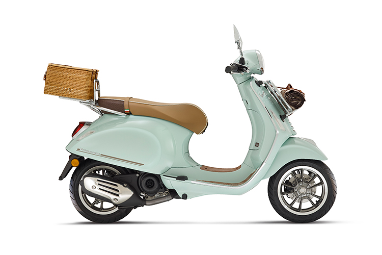 motojoven-moto-vespa-primavera-125-picnic-750x500